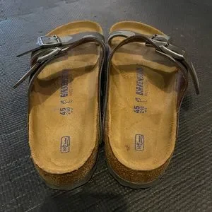 Birkenstock limited edition Camo Sandals. Size 12. Preowned. Awesome condition. Birkenstock Arizona Soft-Footbed - Desert Soil Camo Green | eBay main image 3